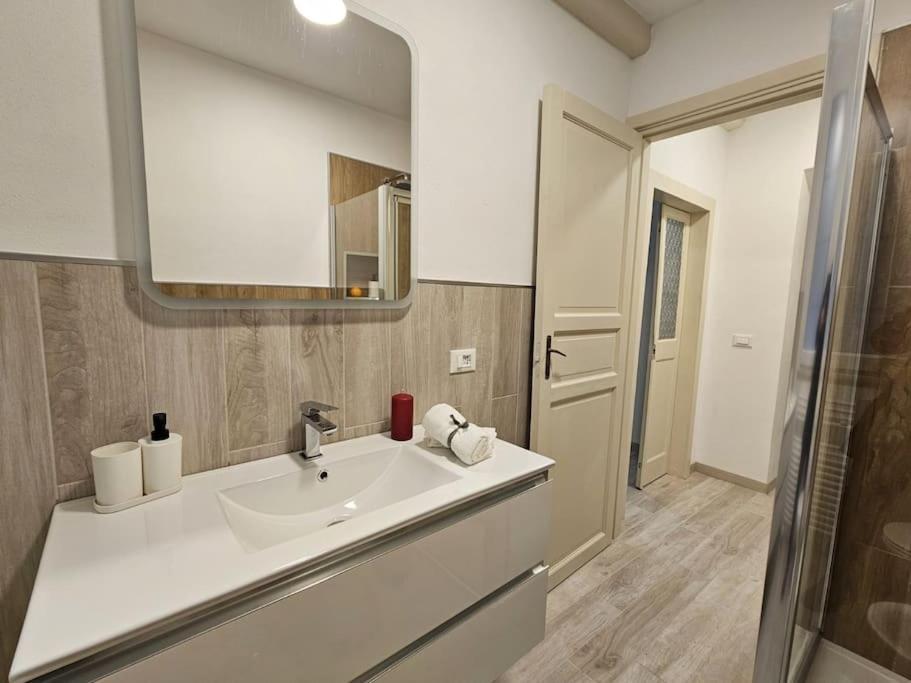 Il Rifugio Di Trip Apartment Mantova Exterior photo